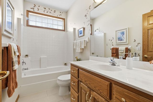 75 141st Lane NW, Andover, MN 55304