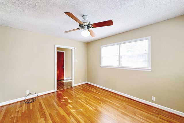 2411 29th Street, Lubbock, TX 79411