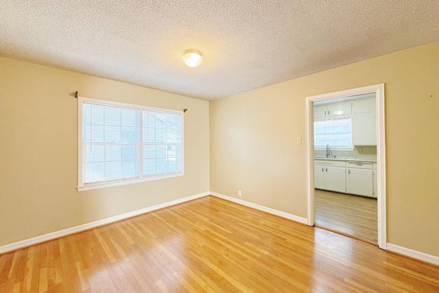 2411 29th Street, Lubbock, TX 79411