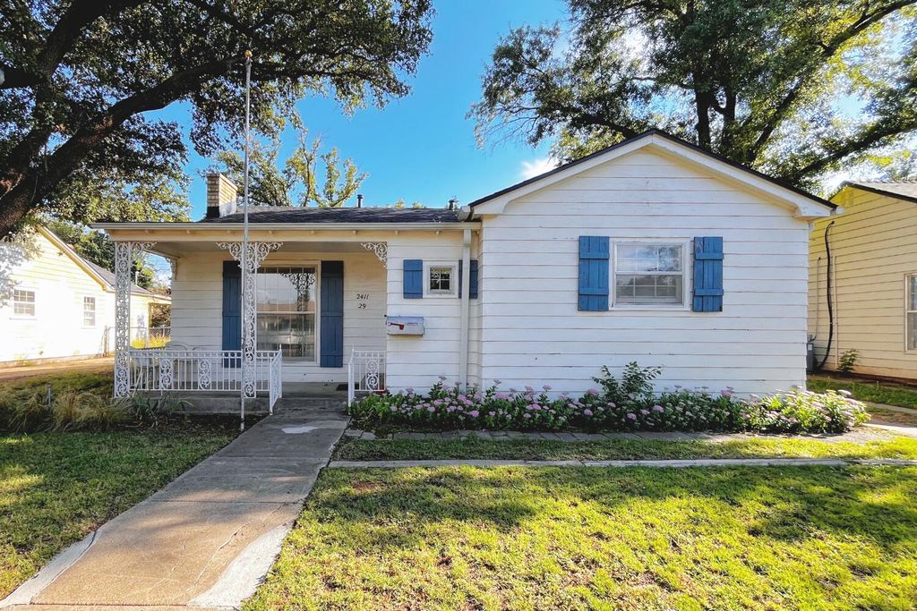 2411 29th Street, Lubbock, TX 79411