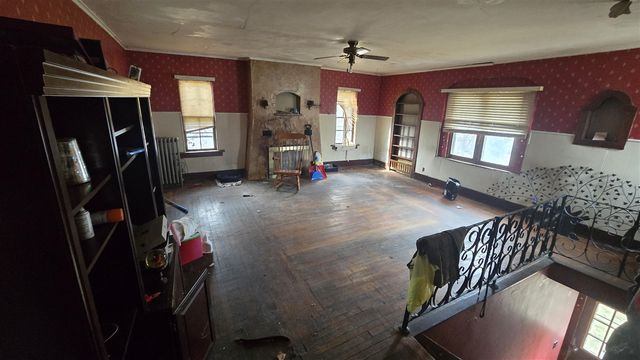 710 E Foster Street, Ludington, MI 49431