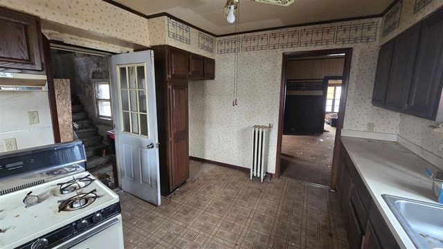 710 E Foster Street, Ludington, MI 49431