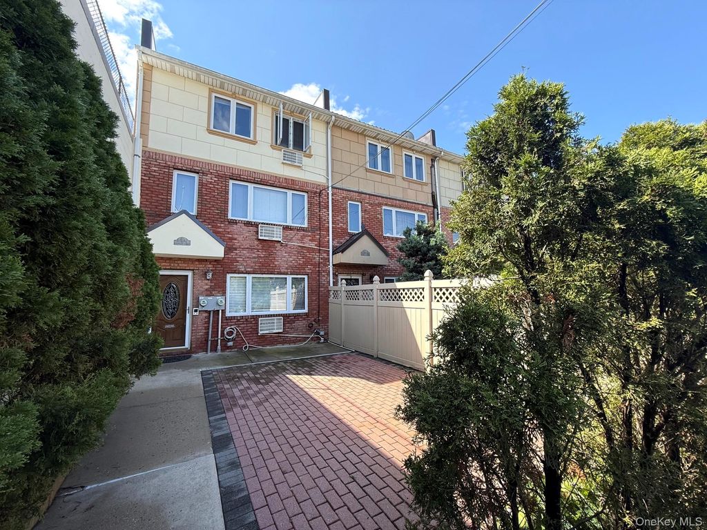 6542 Metropolitan Avenue, Middle Village, NY 11379 — exterior