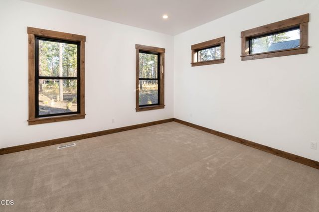 17788 Preservation Loop 487, Bend, OR 97707