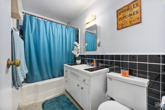 113 Loma Vista Avenue, Taft, CA 93268