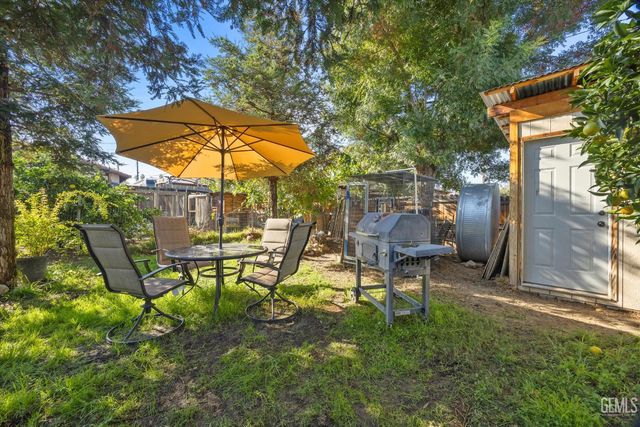 113 Loma Vista Avenue, Taft, CA 93268