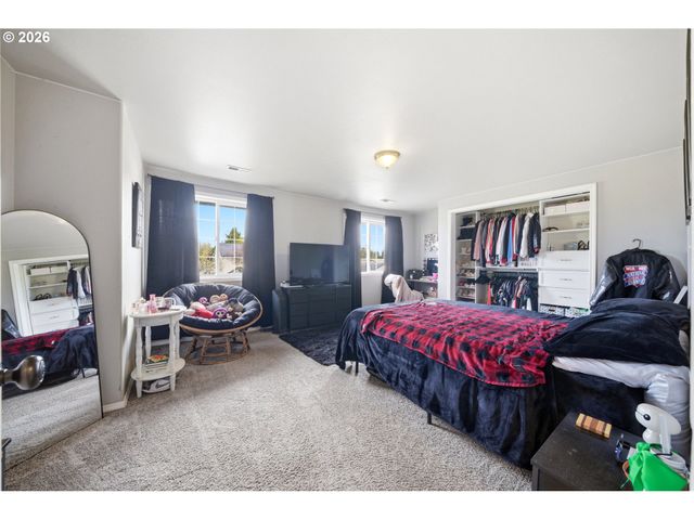 12009 Ne 71ST St, Vancouver, WA 98682