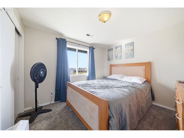 12009 Ne 71ST St, Vancouver, WA 98682