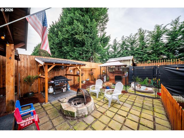 12009 Ne 71ST St, Vancouver, WA 98682