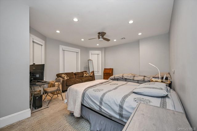 8405 112th Street, Richmond Hill, NY 11418