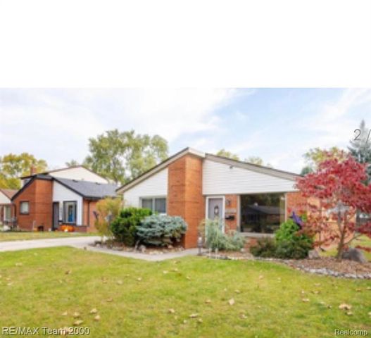 4665 Lincoln Boulevard, Dearborn Heights, MI 48125