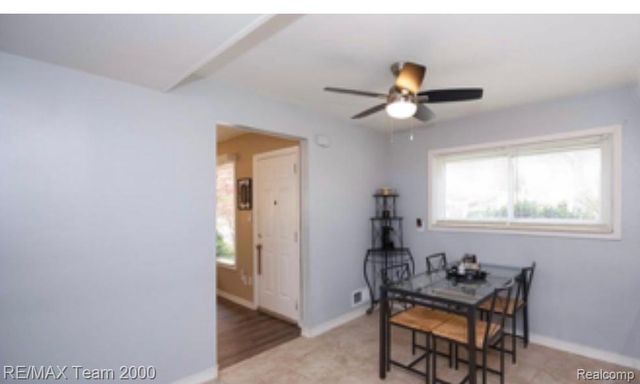 4665 Lincoln Boulevard, Dearborn Heights, MI 48125