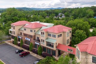 475 S Church Street D, Hendersonville, NC 28792