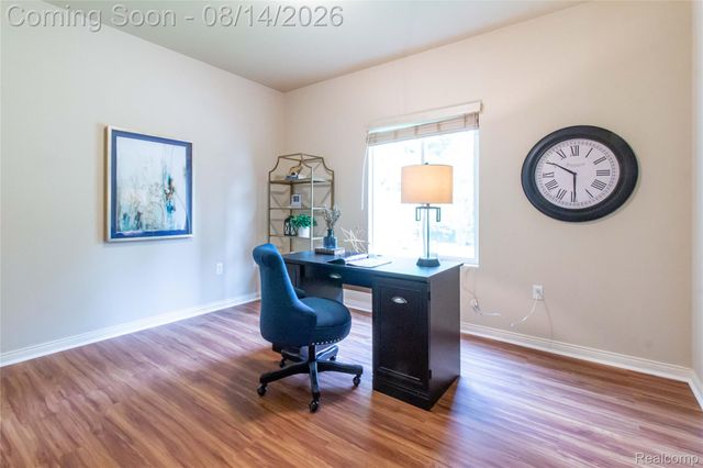 2221 Mayflower, Troy, MI 48085