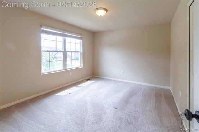 2221 Mayflower, Troy, MI 48085
