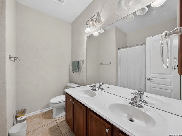 4307 James Bowie, San Antonio, TX 78253