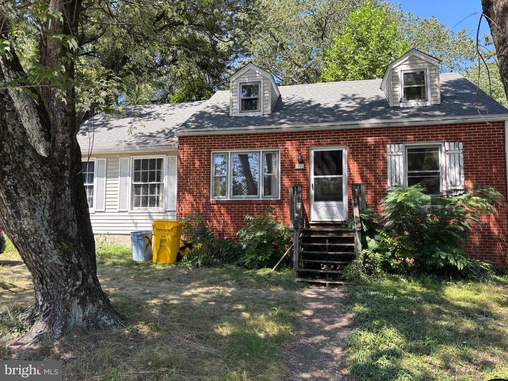 7506 HARMANS RD, Harmans, MD 21077
