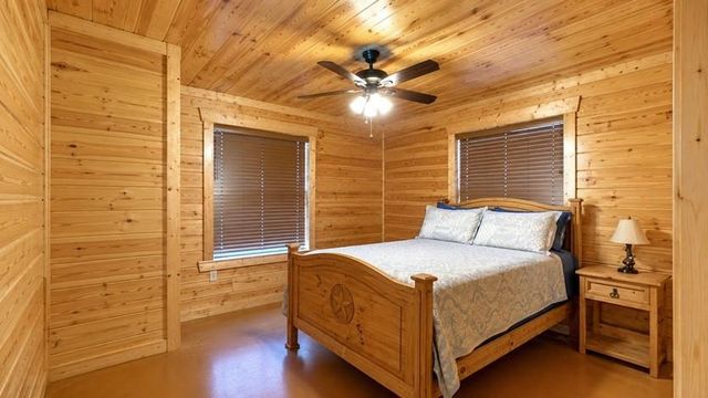 130 Raleigh Circle, Trinity, TX 75862