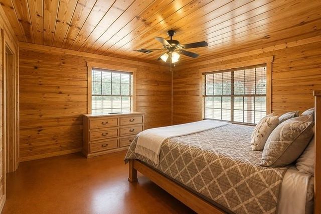 130 Raleigh Circle, Trinity, TX 75862