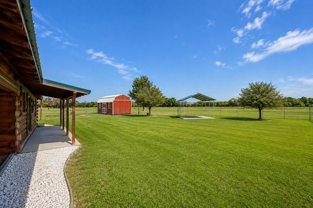 130 Raleigh Circle, Trinity, TX 75862
