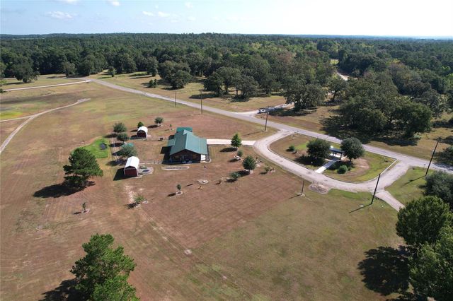 130 Raleigh Circle, Trinity, TX 75862