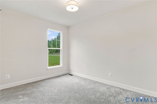 199 Gibson St, Louisa, VA 23024
