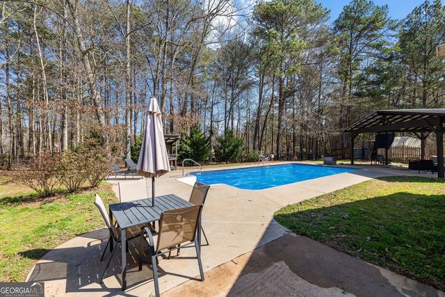 310 Old Highway 16, Sharpsburg, GA 30277