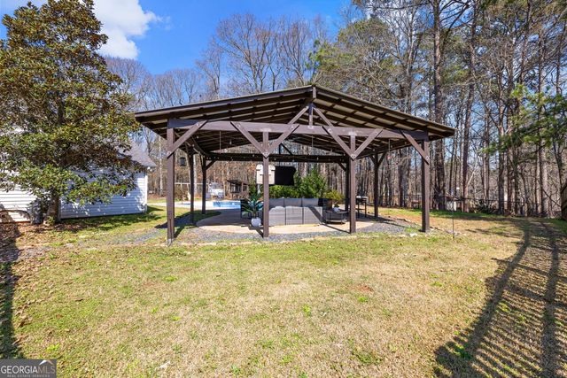 310 Old Highway 16, Sharpsburg, GA 30277