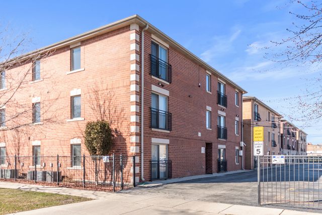 3447 Ridgeland Avenue 203, Berwyn, IL 60402