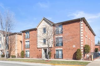 3447 Ridgeland Avenue 203, Berwyn, IL 60402