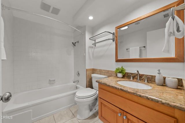 3807 Olivo Court, Camarillo, CA 93010