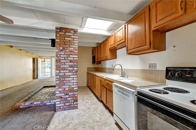 604 Gibbel, Hemet, CA 92543