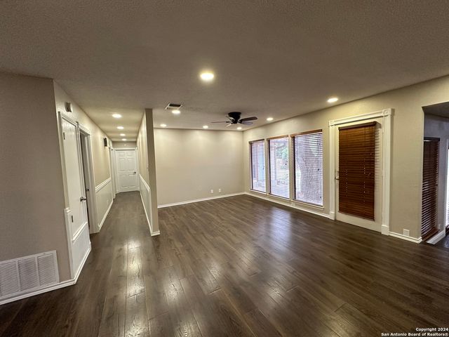 26218 DANCING BEAR, San Antonio, TX 78260