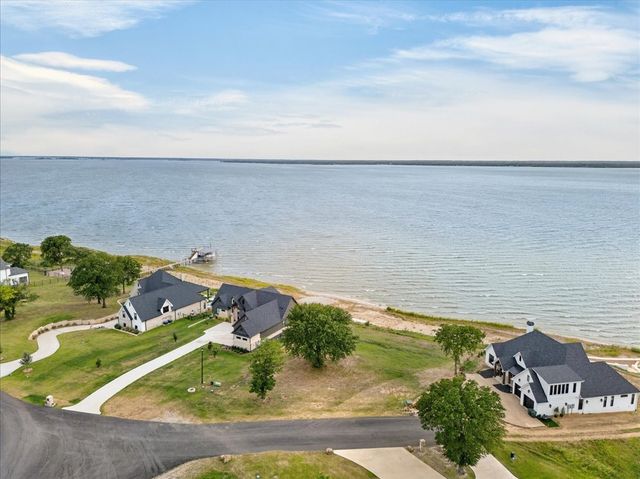1548 Shoreline Drive, Mabank, TX 75143