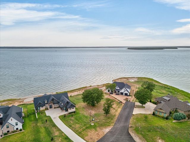 1548 Shoreline Drive, Mabank, TX 75143