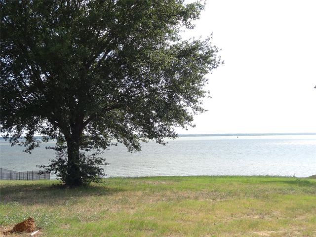 1548 Shoreline Drive, Mabank, TX 75143