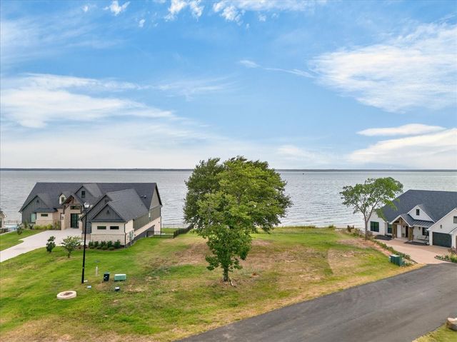 1548 Shoreline Drive, Mabank, TX 75143