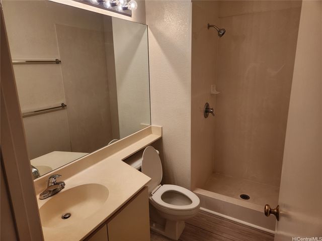 94-1461 Waipio Uka Street P203, Waipahu, HI 96797