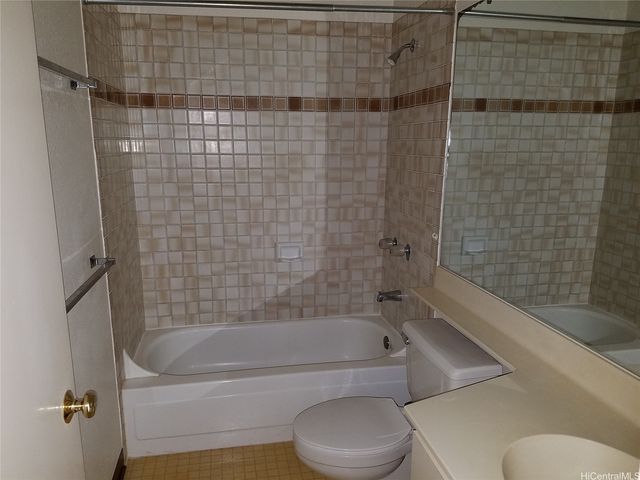 94-1461 Waipio Uka Street P203, Waipahu, HI 96797