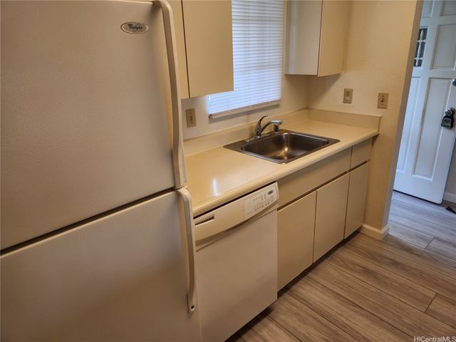 94-1461 Waipio Uka Street P203, Waipahu, HI 96797