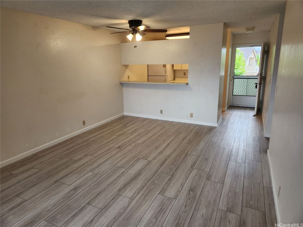 94-1461 Waipio Uka Street P203, Waipahu, HI 96797