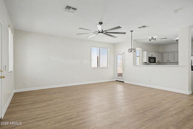 5155 W ILLINI Street, Phoenix, AZ 85043