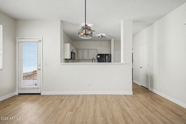 5155 W ILLINI Street, Phoenix, AZ 85043