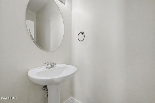 5155 W ILLINI Street, Phoenix, AZ 85043