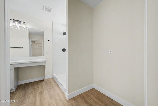 5155 W ILLINI Street, Phoenix, AZ 85043