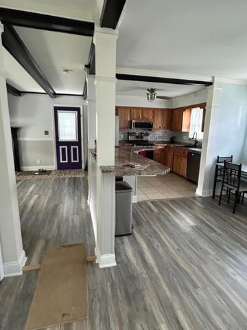 110 Crow Trail, Frankfort, KY 40601