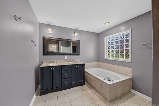18 Highplains Drive, Cabot, AR 72023