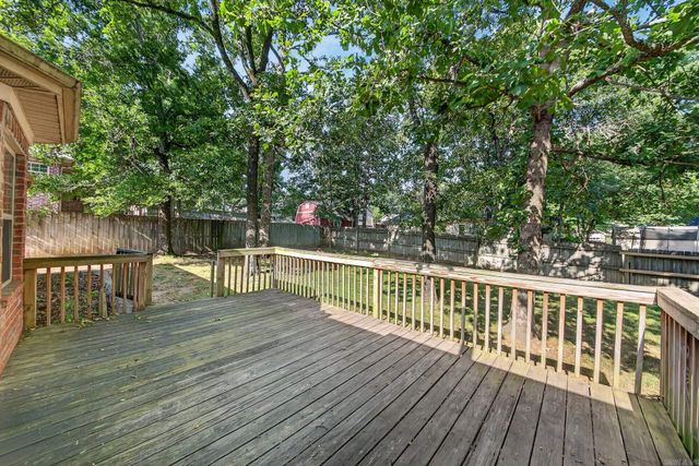 18 Highplains Drive, Cabot, AR 72023