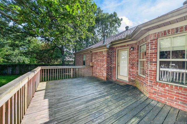 18 Highplains Drive, Cabot, AR 72023