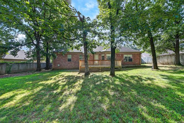 18 Highplains Drive, Cabot, AR 72023